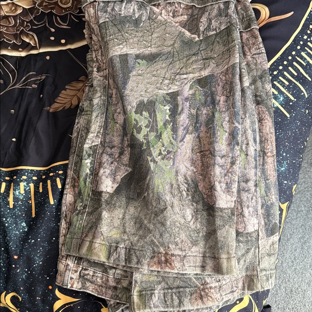Fashion Nova Camouflage Cargo Jeans - Picture 5 of 7